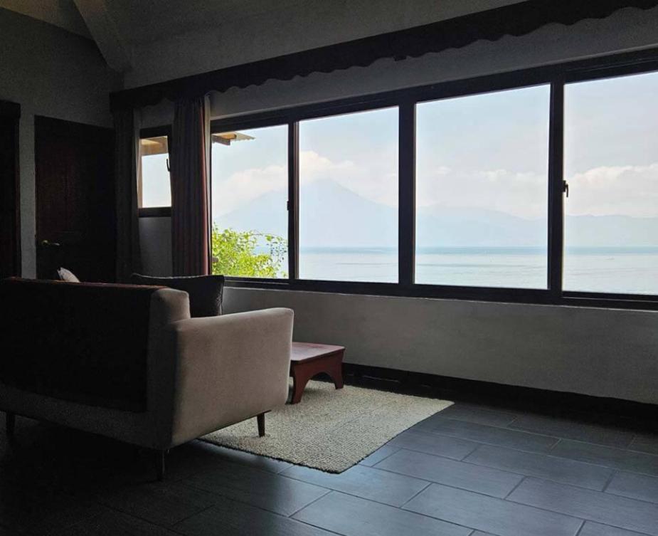 Atitlan Sunset Lodge Santa Cruz La Laguna Exterior photo