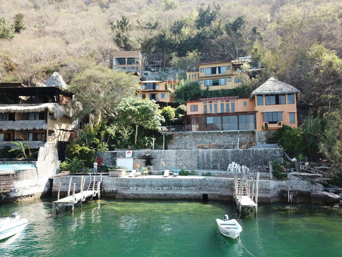Atitlan Sunset Lodge Santa Cruz La Laguna Exterior photo