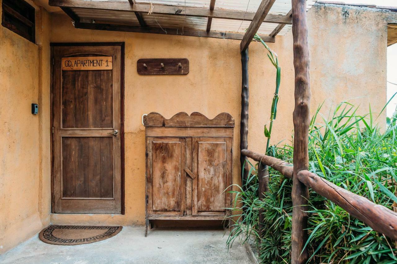 Atitlan Sunset Lodge Santa Cruz La Laguna Exterior photo